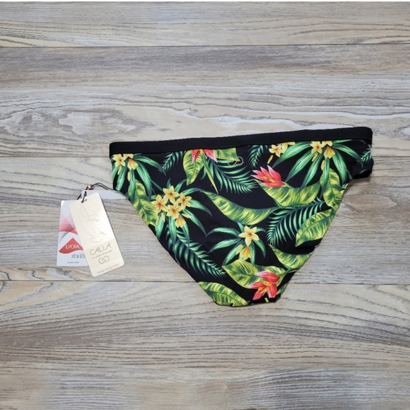 SOLD - Picture 4 of 7